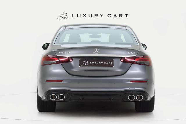 https://images10.gaadi.com/usedcar_image/4553943/original/processed_0a9e3b3f2fd364aadf6c4b9cee8d08e2.jpg?imwidth=6402