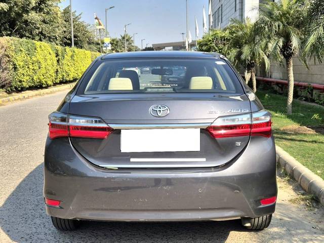 https://images10.gaadi.com/usedcar_image/4554014/original/processed_3a77884ecb116d3c60756eda304b9af6.jpeg?imwidth=6402