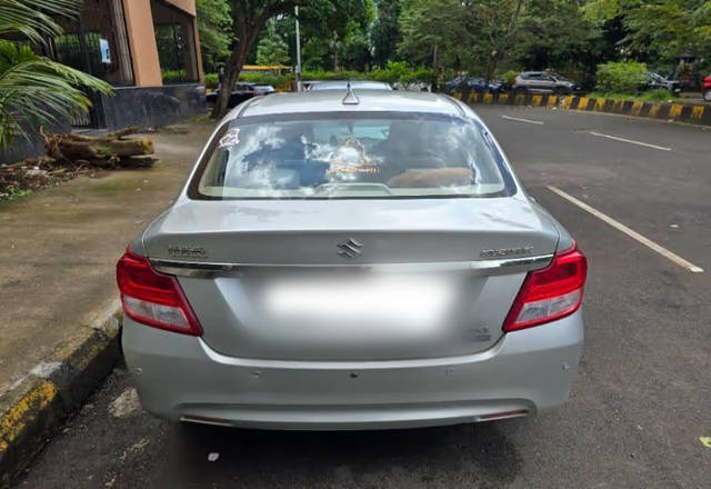 https://images10.gaadi.com/usedcar_image/4554019/original/e06e07ae-1297-486f-97f0-83c5dde5141c.?imwidth=6402