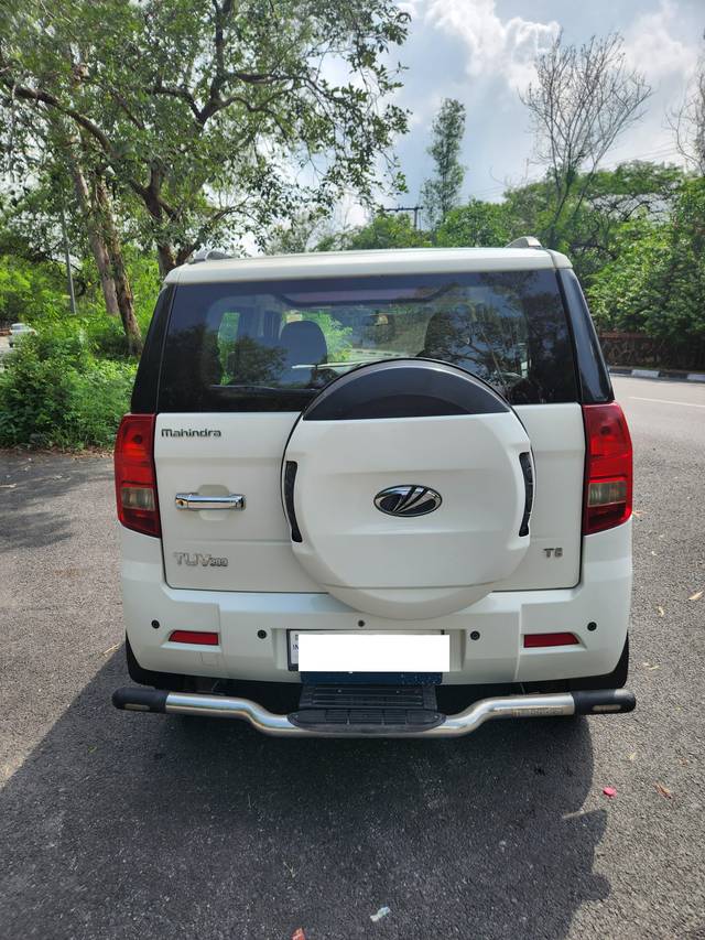 https://images10.gaadi.com/usedcar_image/4554024/original/processed_13cf8d7e40224ab7aced8674f38f1bdb.jpeg?imwidth=6401