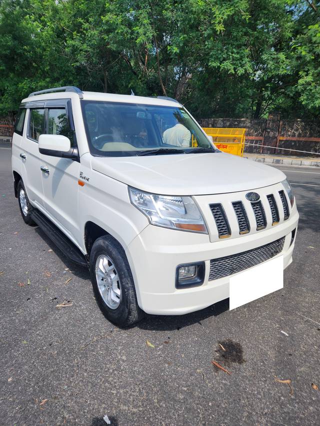 https://images10.gaadi.com/usedcar_image/4554024/original/processed_95a81a9db1cf2b890ca07e2d5956b4ba.jpeg?imwidth=6400