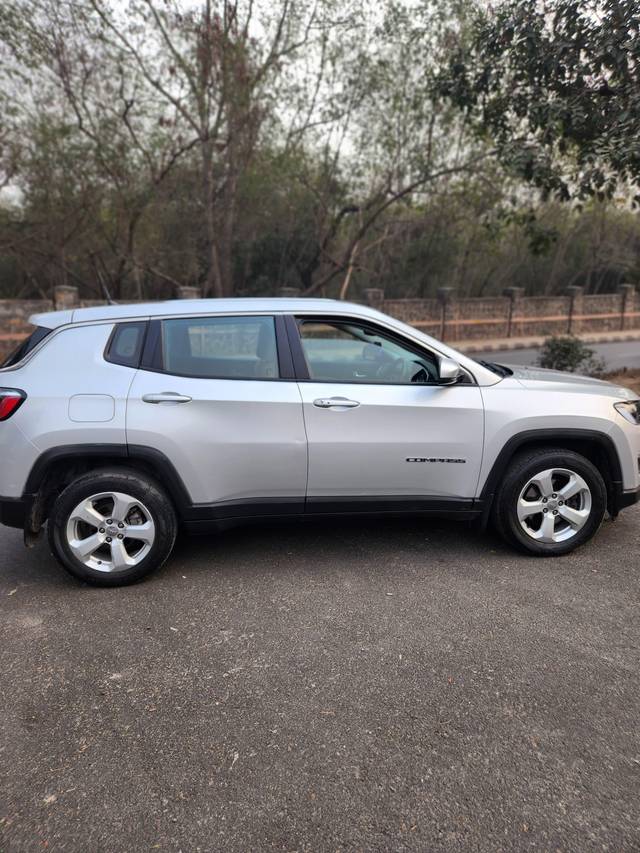 https://images10.gaadi.com/usedcar_image/4554030/original/processed_069d5ecc68349fa187dec35221160d65.jpeg?imwidth=6401