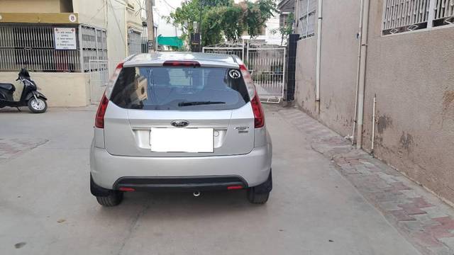 https://images10.gaadi.com/usedcar_image/4554034/original/processed_78d3203d-459d-48cf-8be9-52c63d4df21e.jpg?imwidth=6401