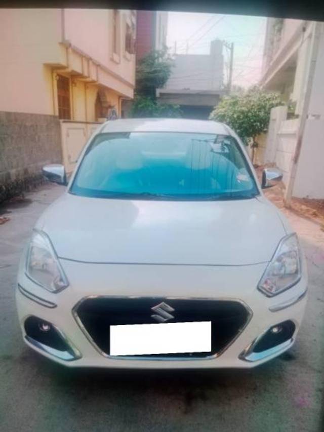 https://images10.gaadi.com/usedcar_image/4554050/original/processed_f0bca37a-e236-480b-a8c3-2886f28e7605.jpg?imwidth=6400