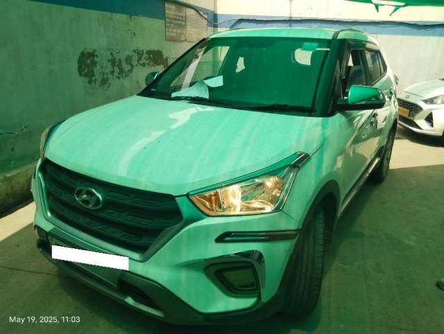https://images10.gaadi.com/usedcar_image/4554110/original/processed_af4b379d-94e4-45db-bd1a-7b329dc4bf14.jpeg?imwidth=6400