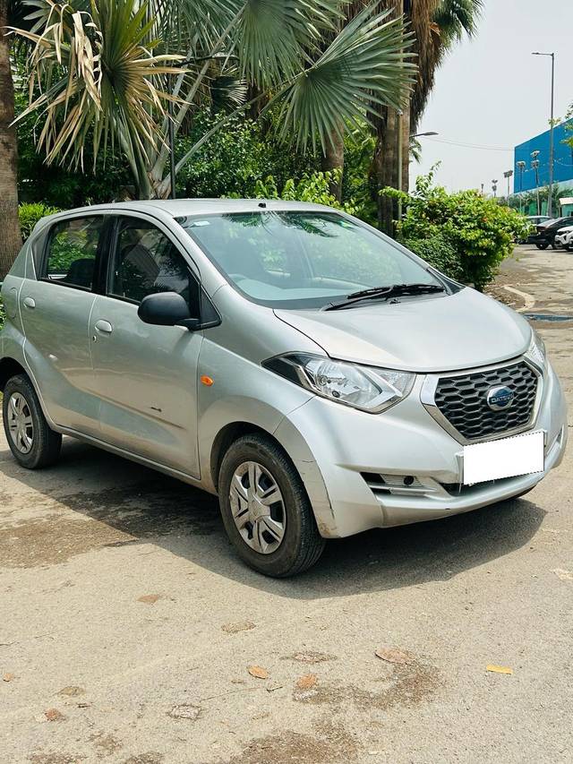 https://images10.gaadi.com/usedcar_image/4554121/original/processed_9c114e8cb365fede43c4eb794fe13683.jpg?imwidth=6400