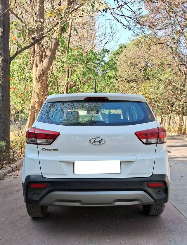 https://images10.gaadi.com/usedcar_image/4554131/original/processed_35037c5d599dcd011eaf83fd1b78d90a.jpg?imwidth=6402