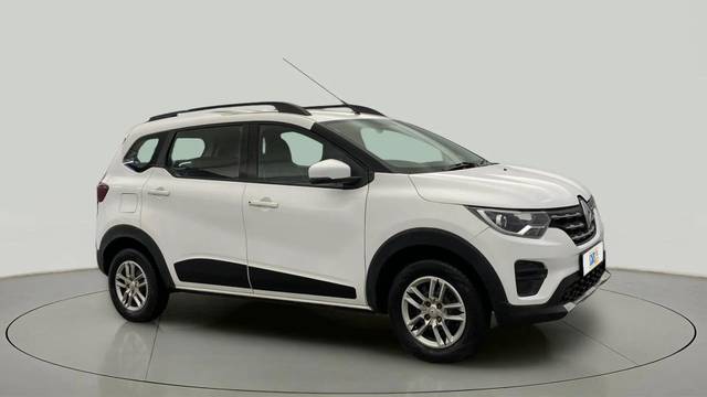 https://images10.gaadi.com/usedcar_image/4554209/original/8414ce120383a3f66f5c9e4e8e5f1bd8.jpg?imwidth=6400