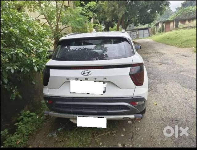 https://images10.gaadi.com/usedcar_image/4554273/original/processed_c117d1e5-83de-413b-8931-97b33f1deaf5.jpg?imwidth=6402