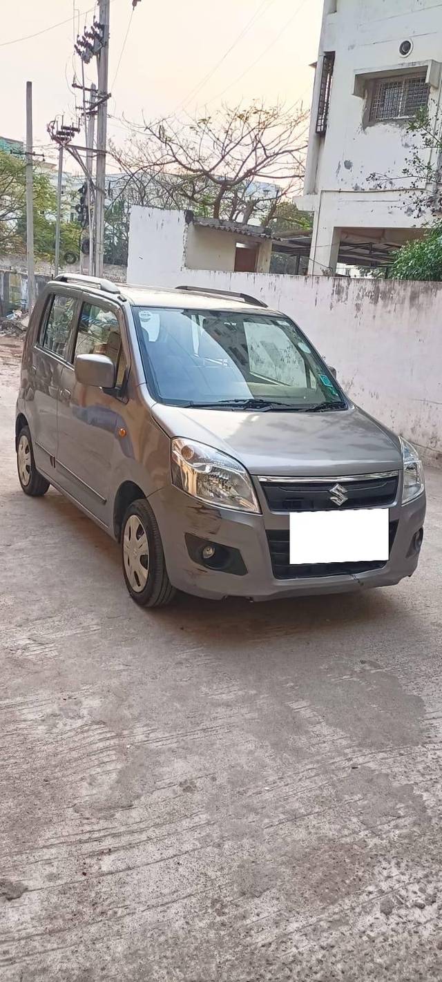https://images10.gaadi.com/usedcar_image/4554288/original/processed_dc5969a5-4e6b-4160-8333-5f9c8dd6aec7.jpg?imwidth=6400