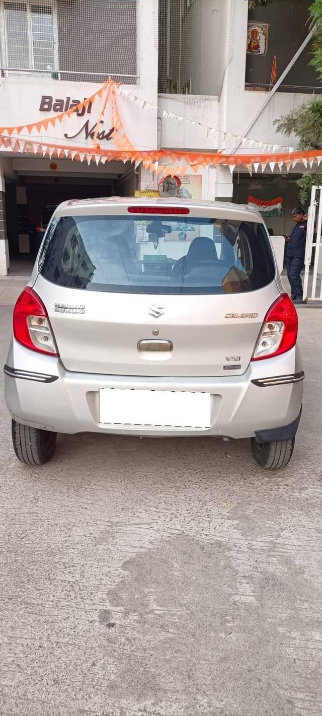 https://images10.gaadi.com/usedcar_image/4554306/original/processed_dc12096a-00fd-4879-98fc-f1a60c7ba2b6.jpg?imwidth=6402