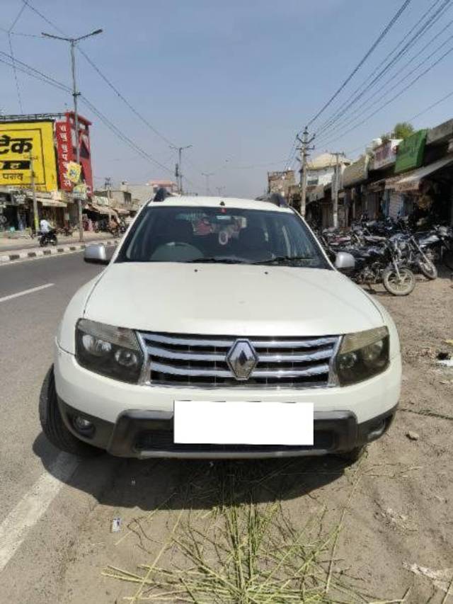 https://images10.gaadi.com/usedcar_image/4554375/original/processed_e94757bc-e736-4615-a99b-559e786c7d44.jpg?imwidth=6402