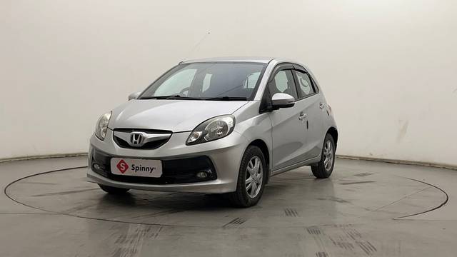 https://images10.gaadi.com/usedcar_image/4554458/original/6fcae97155203e0c584778c5a46652c6.JPG?imwidth=6400