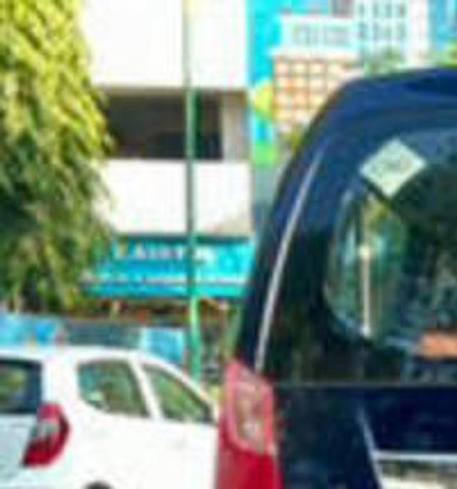 https://images10.gaadi.com/usedcar_image/4554464/original/processed_42249919b5cbd593141903f12644b593.jpg?imwidth=6402