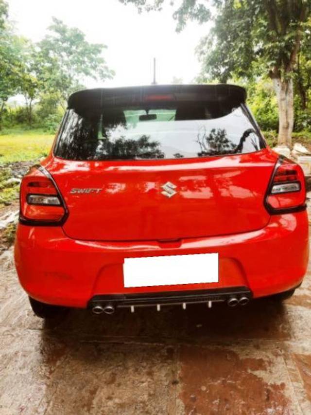 https://images10.gaadi.com/usedcar_image/4554480/original/processed_06773809-756b-40eb-acc1-da1a7eedd3d7.jpg?imwidth=6401