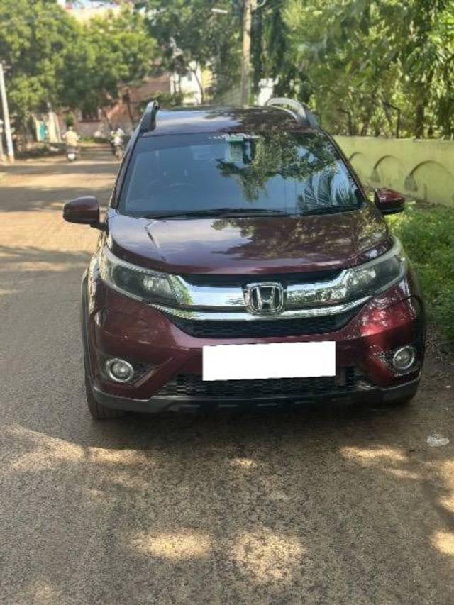 https://images10.gaadi.com/usedcar_image/4554499/original/processed_783d1c8d-c36e-4331-8a3f-9bd4e7d4c3c6.jpeg?imwidth=6400