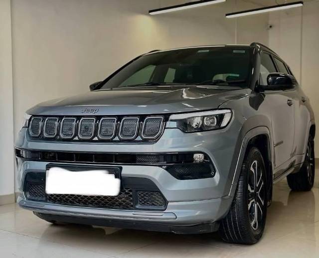 https://images10.gaadi.com/usedcar_image/4554535/original/processed_cc326635-3452-4c7a-94fb-f448e7f4f10c.jpeg?imwidth=6402