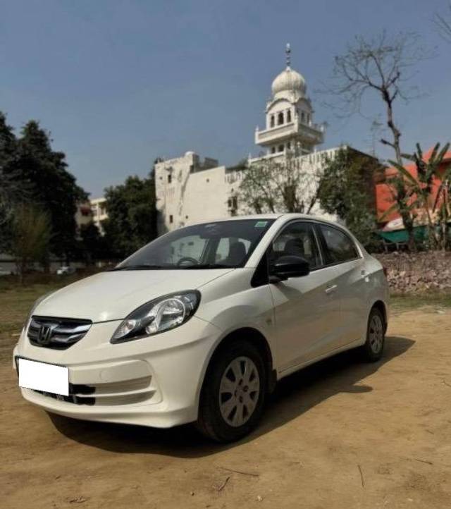 https://images10.gaadi.com/usedcar_image/4554594/original/processed_30c48556-af4a-4de7-b0cf-e0236f6b6445.jpeg?imwidth=6400