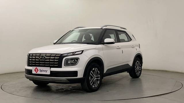 https://images10.gaadi.com/usedcar_image/4554605/original/5e1fd4d738193227dfa9dd89937143b1.JPG?imwidth=6400