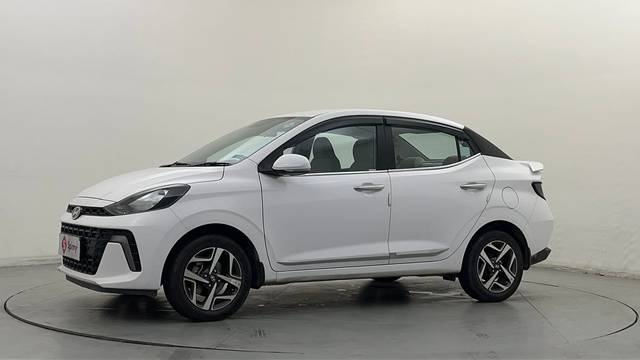 https://images10.gaadi.com/usedcar_image/4554626/original/3419ca68dbcca4af6ba64e8a4290c4df.JPG?imwidth=6400