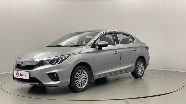 https://images10.gaadi.com/usedcar_image/4554649/original/b417284ce5fddccdcb7bf424e6d51b4e.JPG?imwidth=6400