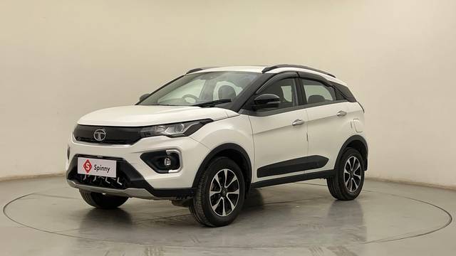 https://images10.gaadi.com/usedcar_image/4554667/original/4f8badaf10498be39b7340495a9121a8.JPG?imwidth=6400