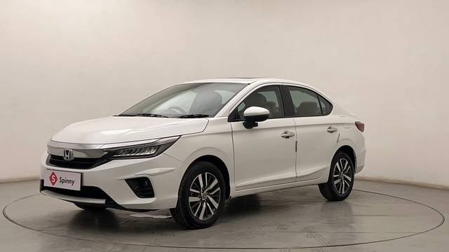 https://images10.gaadi.com/usedcar_image/4554669/original/3181ed010f251fcdf6b9c4a3fcdcdf98.JPG?imwidth=6400
