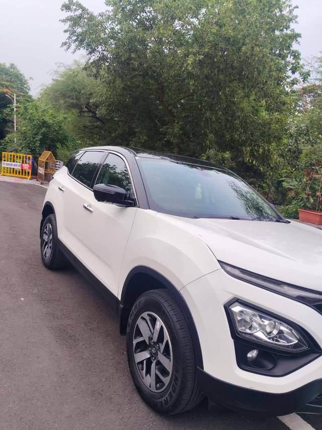 https://images10.gaadi.com/usedcar_image/4554692/original/processed_5713f8e46e9ee470025874e1f95f5b42.jpg?imwidth=6400