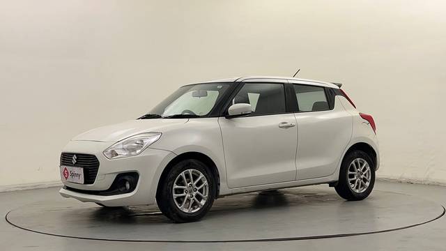 https://images10.gaadi.com/usedcar_image/4554702/original/7faf933913cc5b32eb3237458992adbb.JPG?imwidth=6400