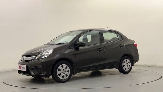 https://images10.gaadi.com/usedcar_image/4554709/original/144579fc77c2ff3aa1b04736b8e961d2.JPG?imwidth=6400