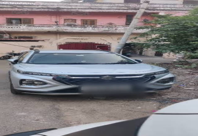 https://images10.gaadi.com/usedcar_image/4554758/original/2c8eb73c-f166-4aba-afcd-a2c6bfc3dbab.?imwidth=6400