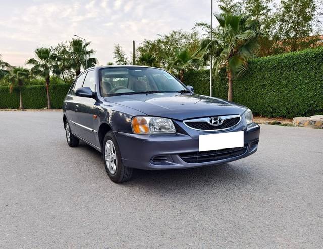 https://images10.gaadi.com/usedcar_image/4554759/original/processed_6e1584087b79ed20e6cef56a8f850ba6.jpg?imwidth=6400