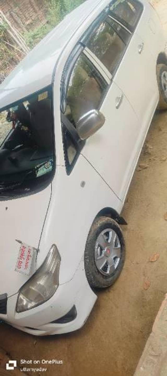 https://images10.gaadi.com/usedcar_image/4554769/original/processed_86ca3fba-db0e-4fb7-8577-a369815d985d.jpg?imwidth=6401
