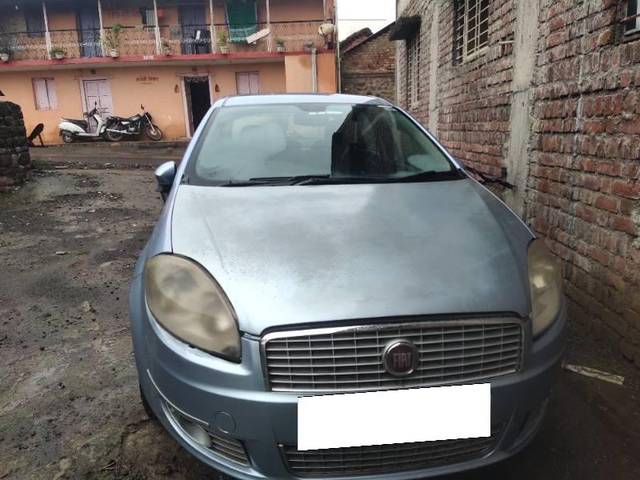 https://images10.gaadi.com/usedcar_image/4554793/original/processed_3977a96b-9c2d-4fa2-9ba7-2f5cab64dcad.jpg?imwidth=6400