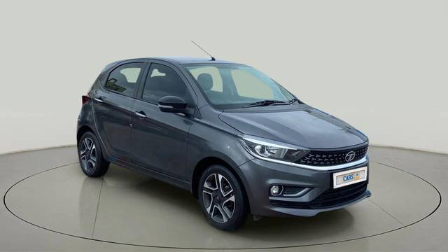 https://images10.gaadi.com/usedcar_image/4554836/original/bae094e857f1c901bbdf440233f7201f.jpg?imwidth=6400