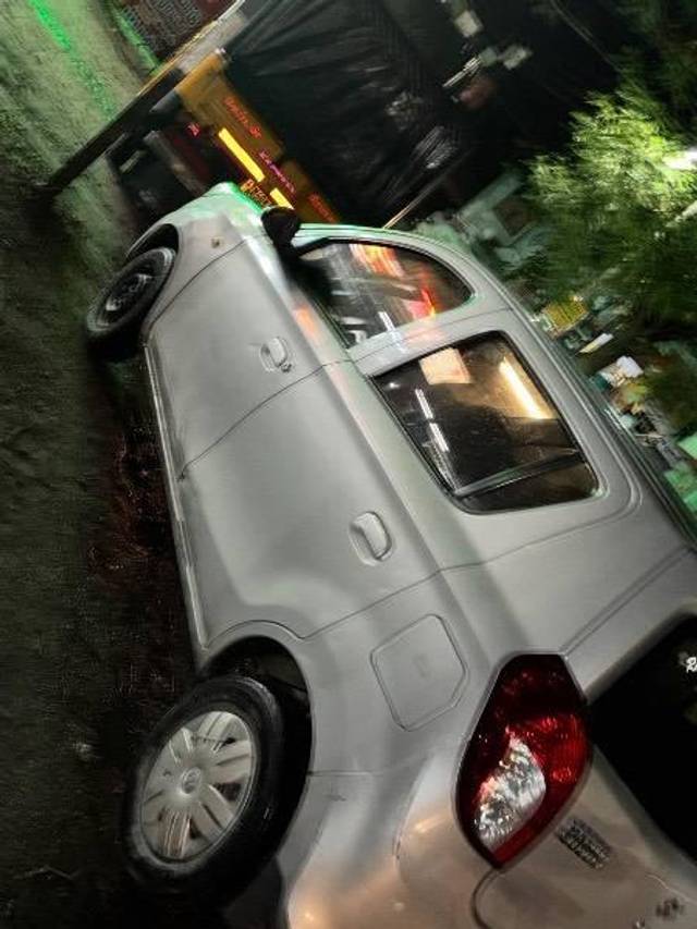 https://images10.gaadi.com/usedcar_image/4554856/original/processed_a472fc08-ba0d-4fba-a8bf-f0dcd5e71e00.jpeg?imwidth=6402