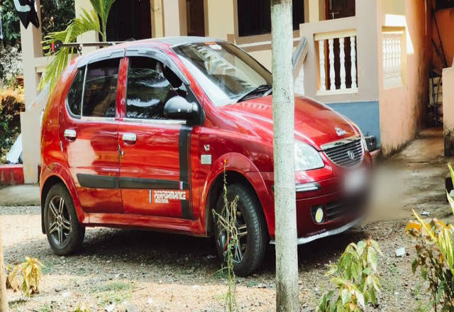 https://images10.gaadi.com/usedcar_image/4554858/original/e4ff01bd-e3c5-4cc9-9c63-765b51d47b2f.?imwidth=6400
