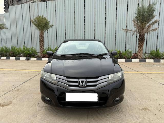 https://images10.gaadi.com/usedcar_image/4554875/original/processed_cdcb3aa0-94a1-4e44-a470-cdb84c315cb6.jpg?imwidth=6400