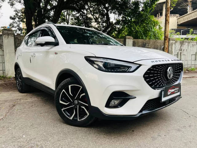 https://images10.gaadi.com/usedcar_image/4554887/original/processed_ff06405fc0d8f07369056950c93488f4.png?imwidth=6400
