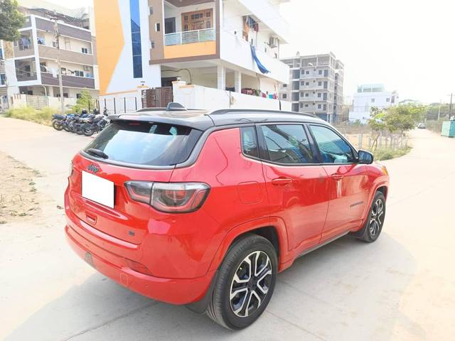 https://images10.gaadi.com/usedcar_image/4554897/original/processed_52103d2c0c7566afc1a6f7733c35a9c2.jpg?imwidth=6402