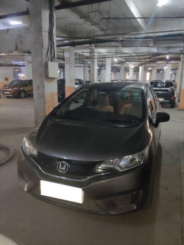 https://images10.gaadi.com/usedcar_image/4554933/original/processed_0ac2da98-e312-4909-96d1-15f64d4024cb.jpg?imwidth=6400