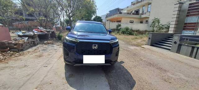 https://images10.gaadi.com/usedcar_image/4554979/original/processed_5df366ad-4abf-4462-a7b8-c97673f61f86.jpeg?imwidth=6400