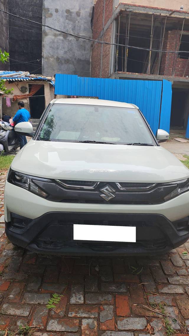 https://images10.gaadi.com/usedcar_image/4555014/original/processed_a433bd70-3bf6-4f93-9443-d1f4b8a22109.jpg?imwidth=6400
