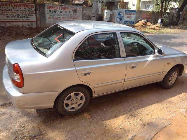 https://images10.gaadi.com/usedcar_image/4555025/original/processed_939ea47f-4e26-48c7-a543-42e98c18fd3a.jpg?imwidth=6402