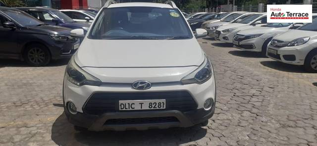 https://images10.gaadi.com/usedcar_image/4555054/original/5044e820f5c7de0af6c1a9b381ae3fc4.jpg?imwidth=6400
