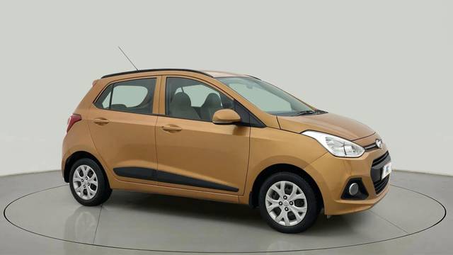 https://images10.gaadi.com/usedcar_image/4555056/original/c93a54be8a1f8a4b2de5d51d8a1f6509.jpg?imwidth=6400