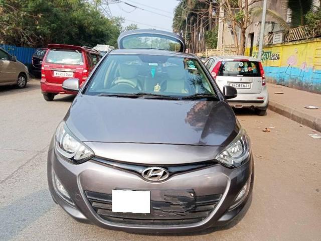 https://images10.gaadi.com/usedcar_image/4555060/original/processed_6082da12-c748-4cc1-85e8-037826263909.jpg?imwidth=6402