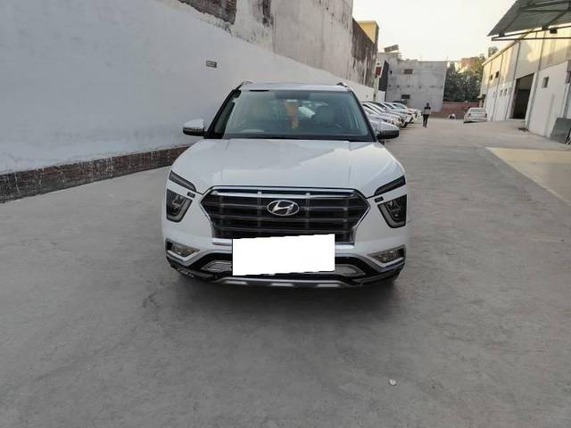 https://images10.gaadi.com/usedcar_image/4555061/original/processed_d6ecd812-e65e-4d6e-bb18-2326757a9394.jpg?imwidth=6400