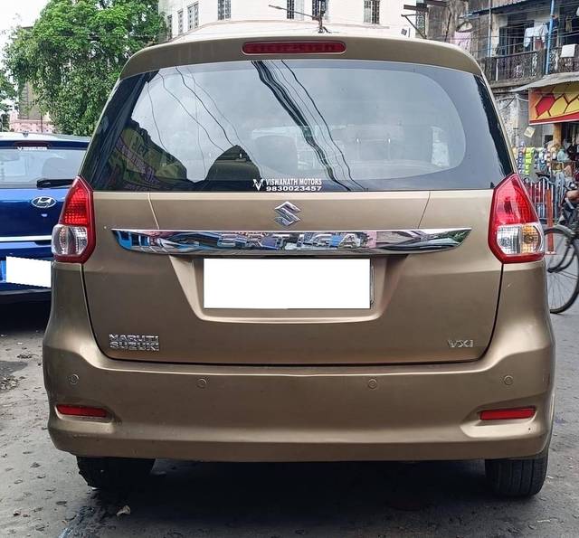 https://images10.gaadi.com/usedcar_image/4555062/original/processed_ff390dfa-c5c0-454a-8569-5a840a9d3d6a.jpg?imwidth=6401