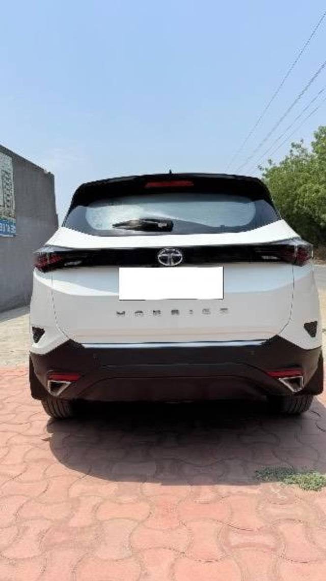 https://images10.gaadi.com/usedcar_image/4555071/original/processed_178965c8-b491-42df-a41a-b77f0392a809.jpeg?imwidth=6401